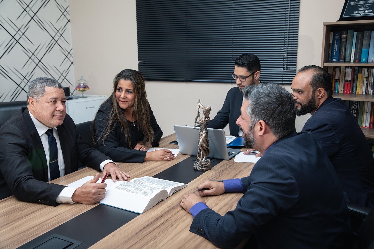 How Do I Report an Account That Has Been Transferred to Another Lender?